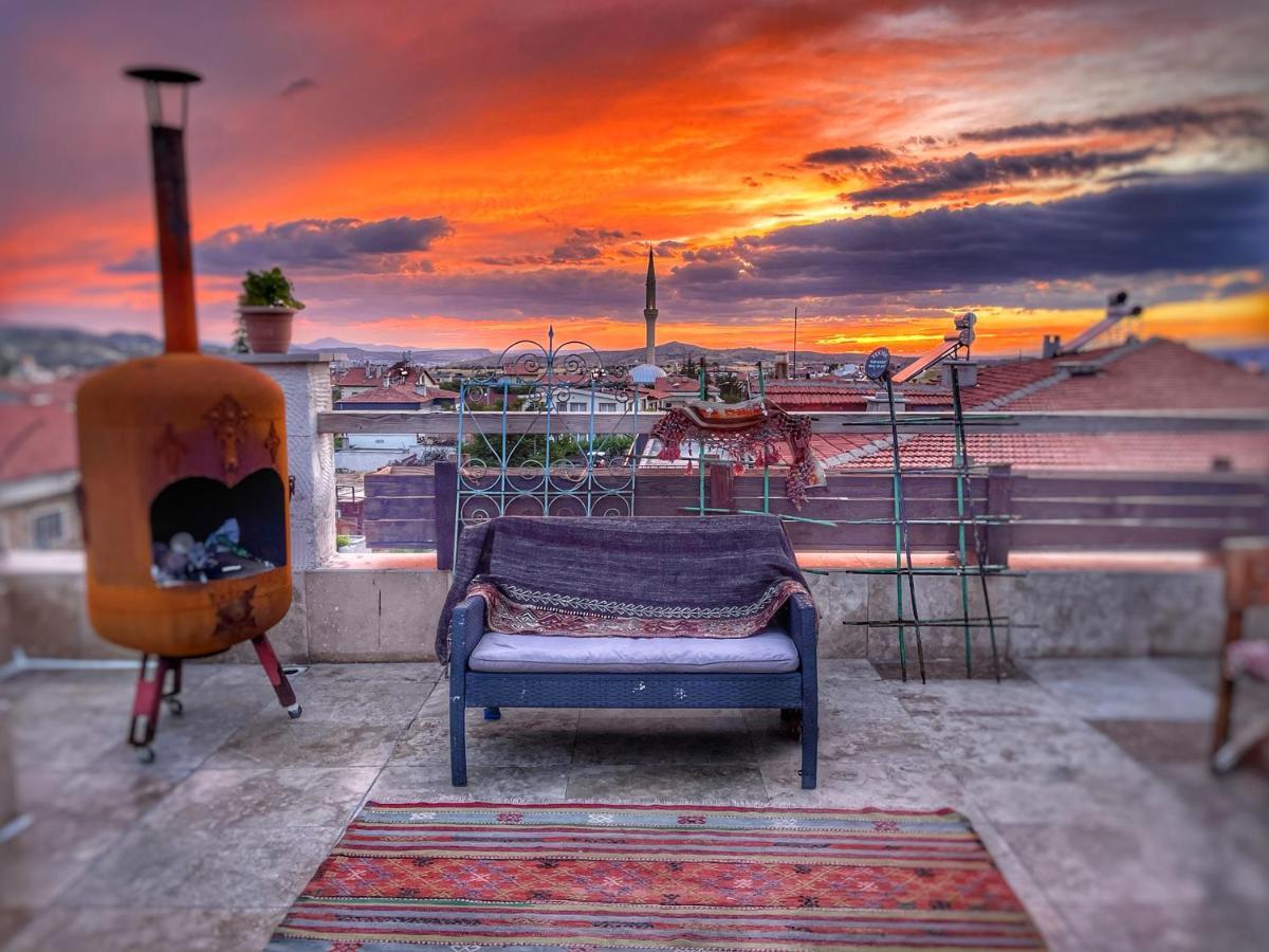 Anatolia Raymonde Cave House Hotel Uchisar Exterior photo